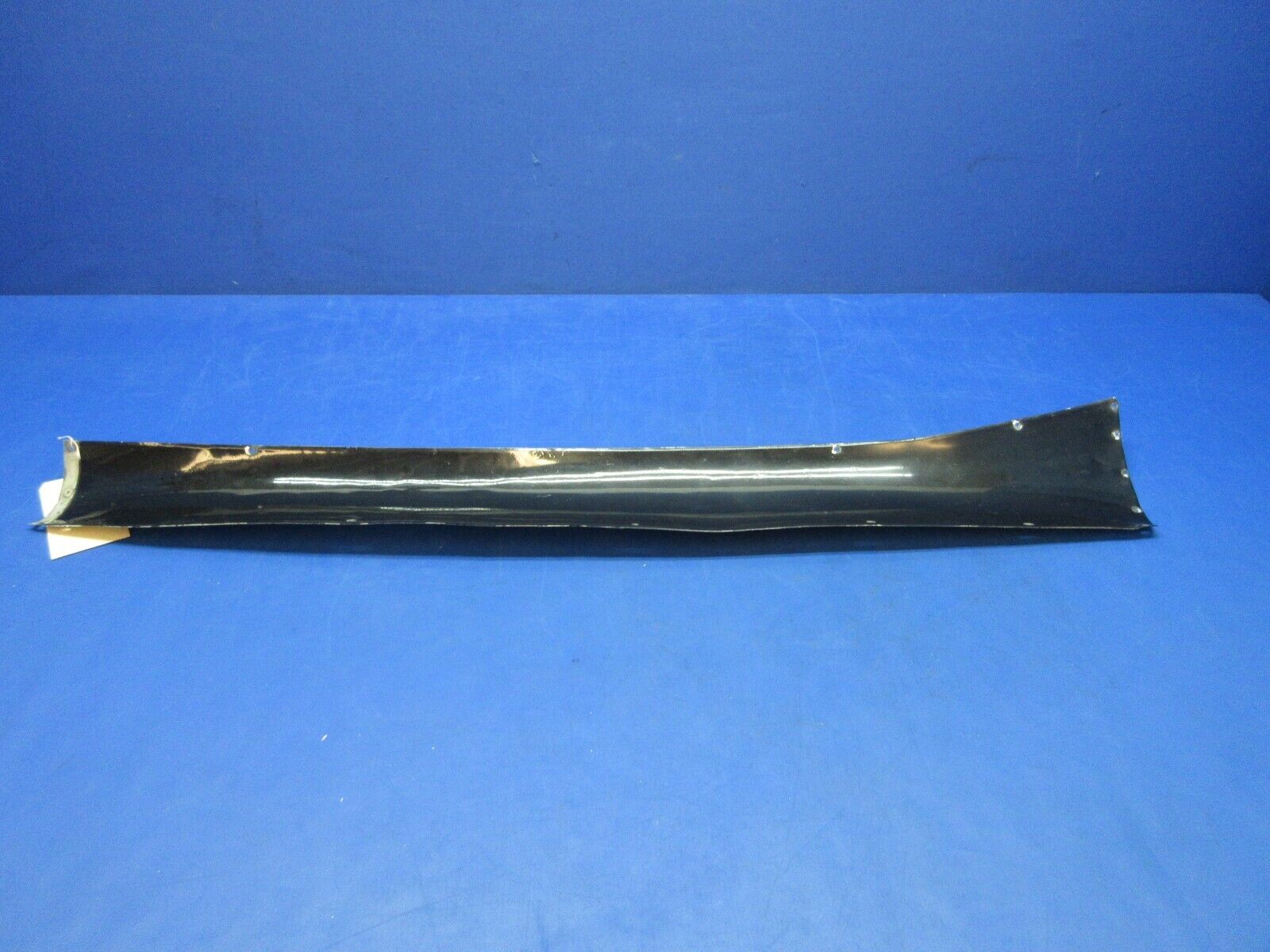 Cessna 310 / 310I RH Upper Wing Root Fillet P/N 0800056-8 (1023-724)