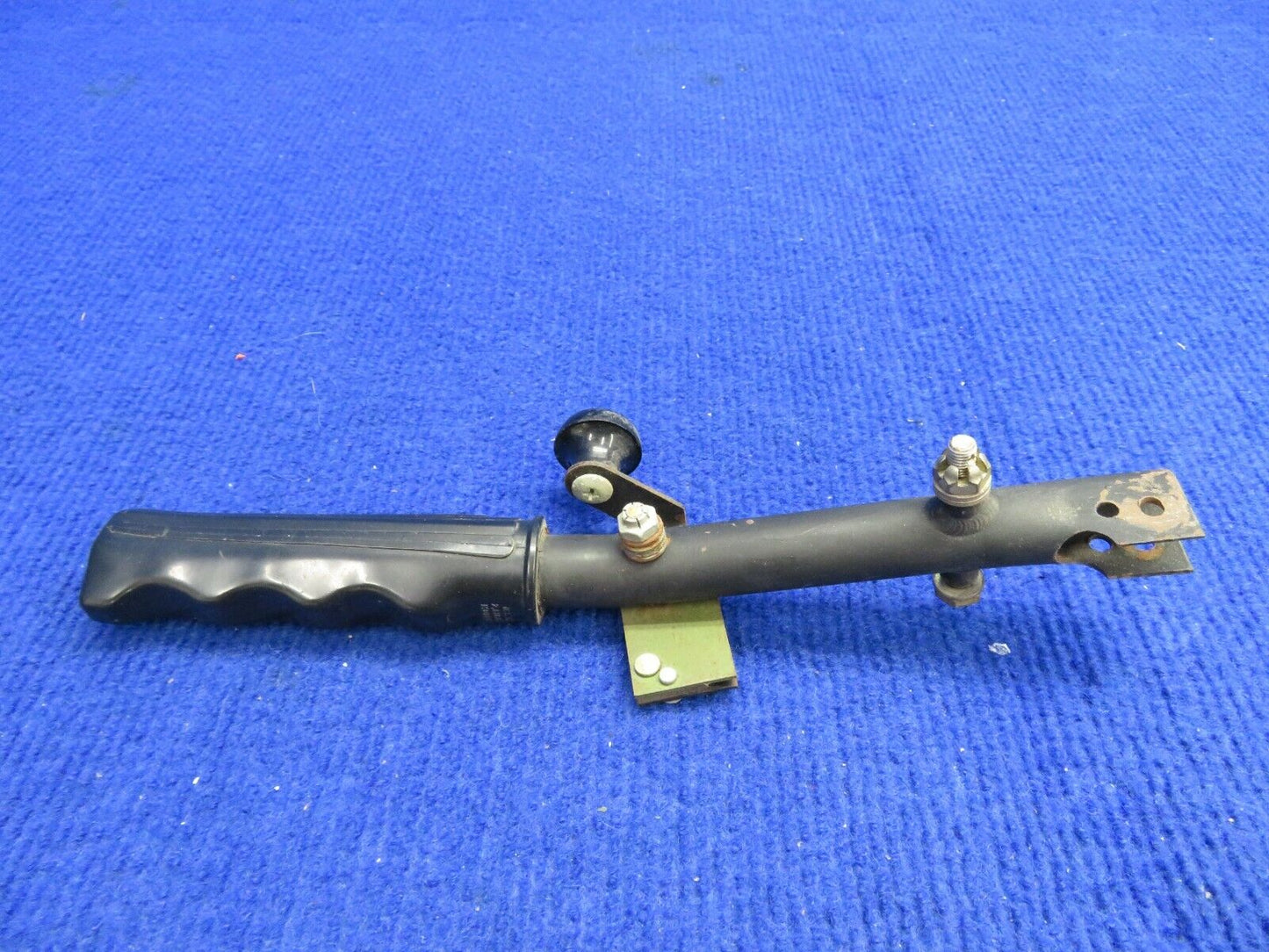 Piper Tomahawk PA-38-112 Handle Assy Brake P/N 77420-003 (0322-425)