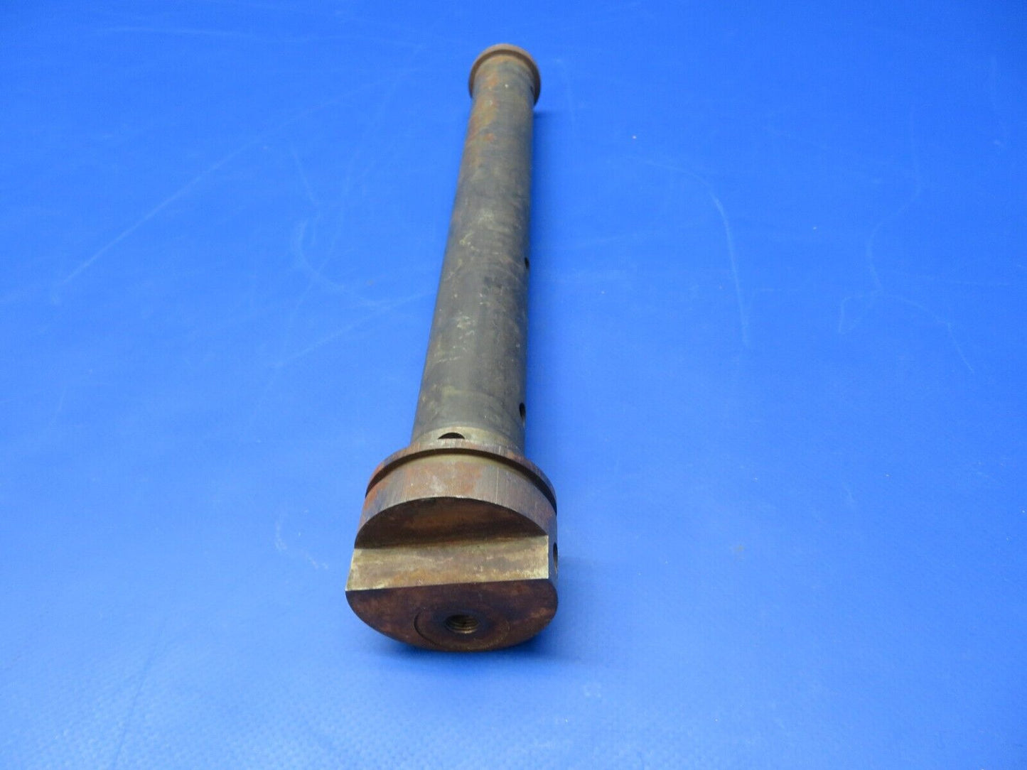 Cessna 172 Nose Gear Orfice Piston Assy P/N 0743621-9, 0543000-6 (1022-323)
