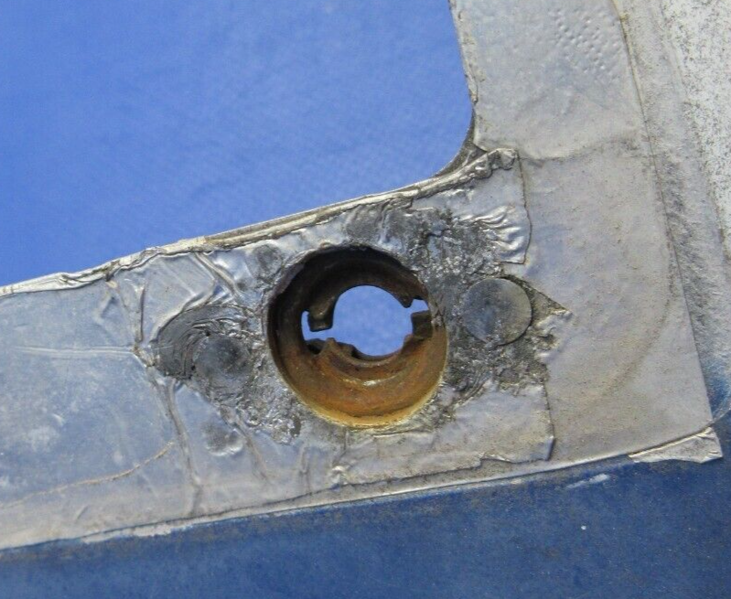 Cessna 172 / 172I Cowl Door Assy P/N 0552010-49 (0923-831)