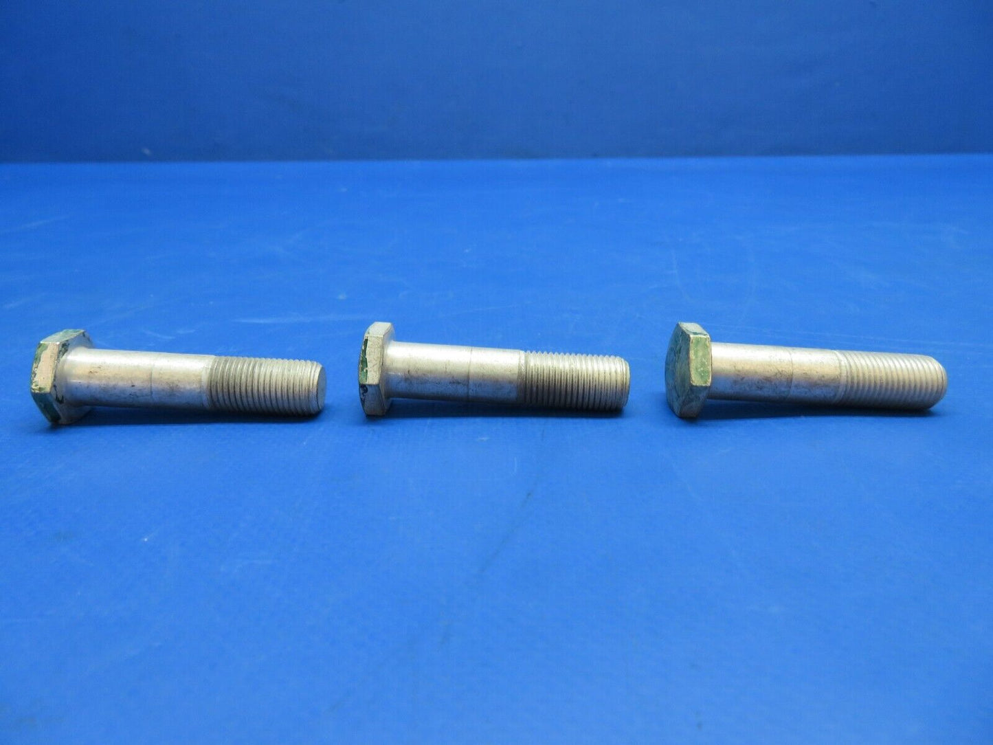 McCauley Threaded Propeller Bolt LOT OF 3 P/N A1561-4 NOS (0523-601)