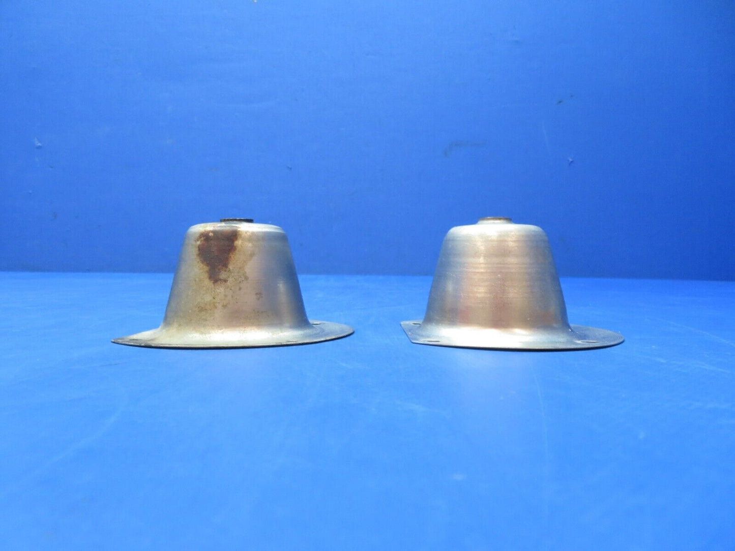 Cessna 310 / 310I Shield Fuel Valve P/N 0820000-14 LOT OF 2 (1023-174)