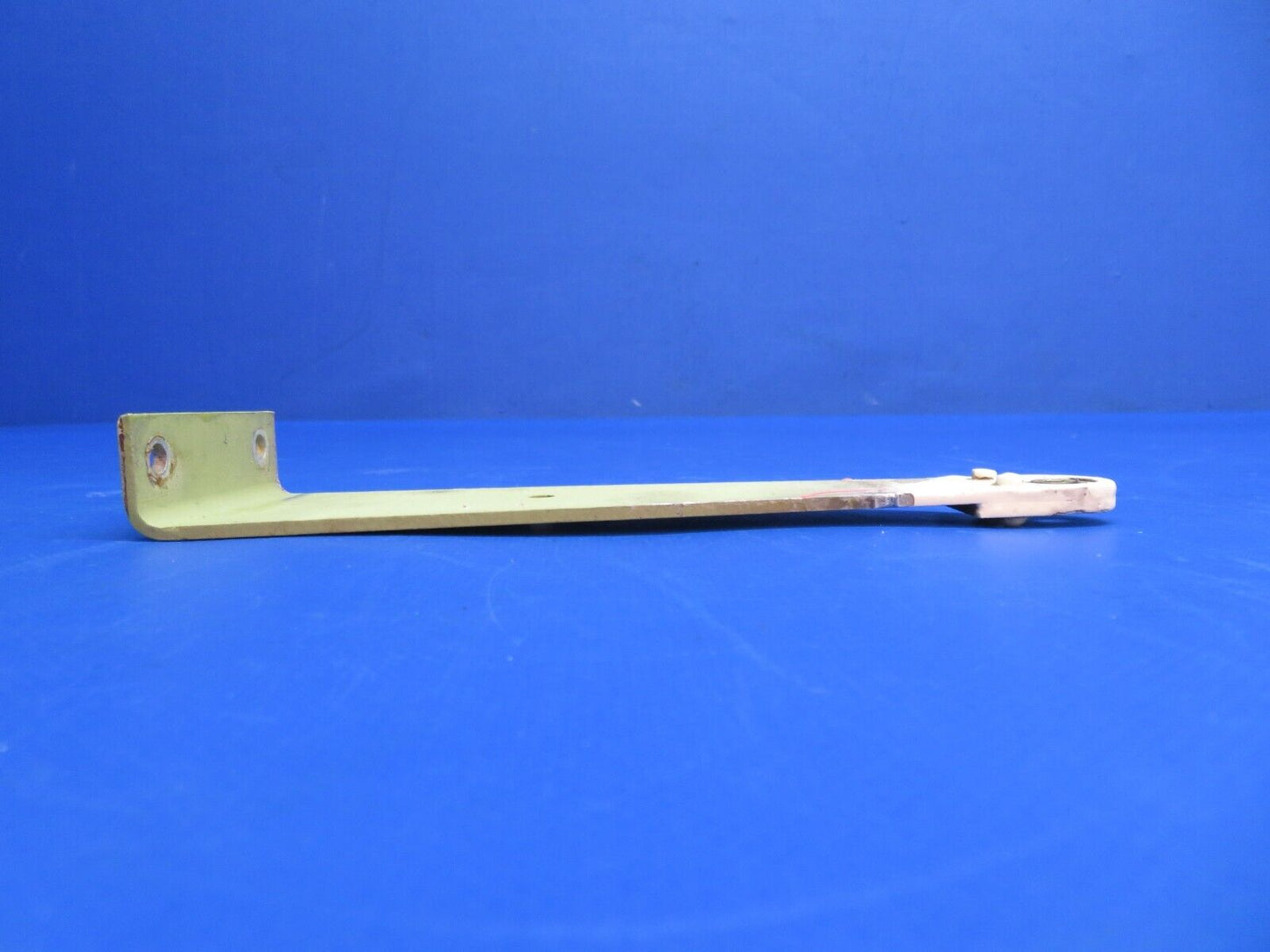 Aeronca 7AC /  11AC Aileron Hinge P/N 2-689 (0323-38)