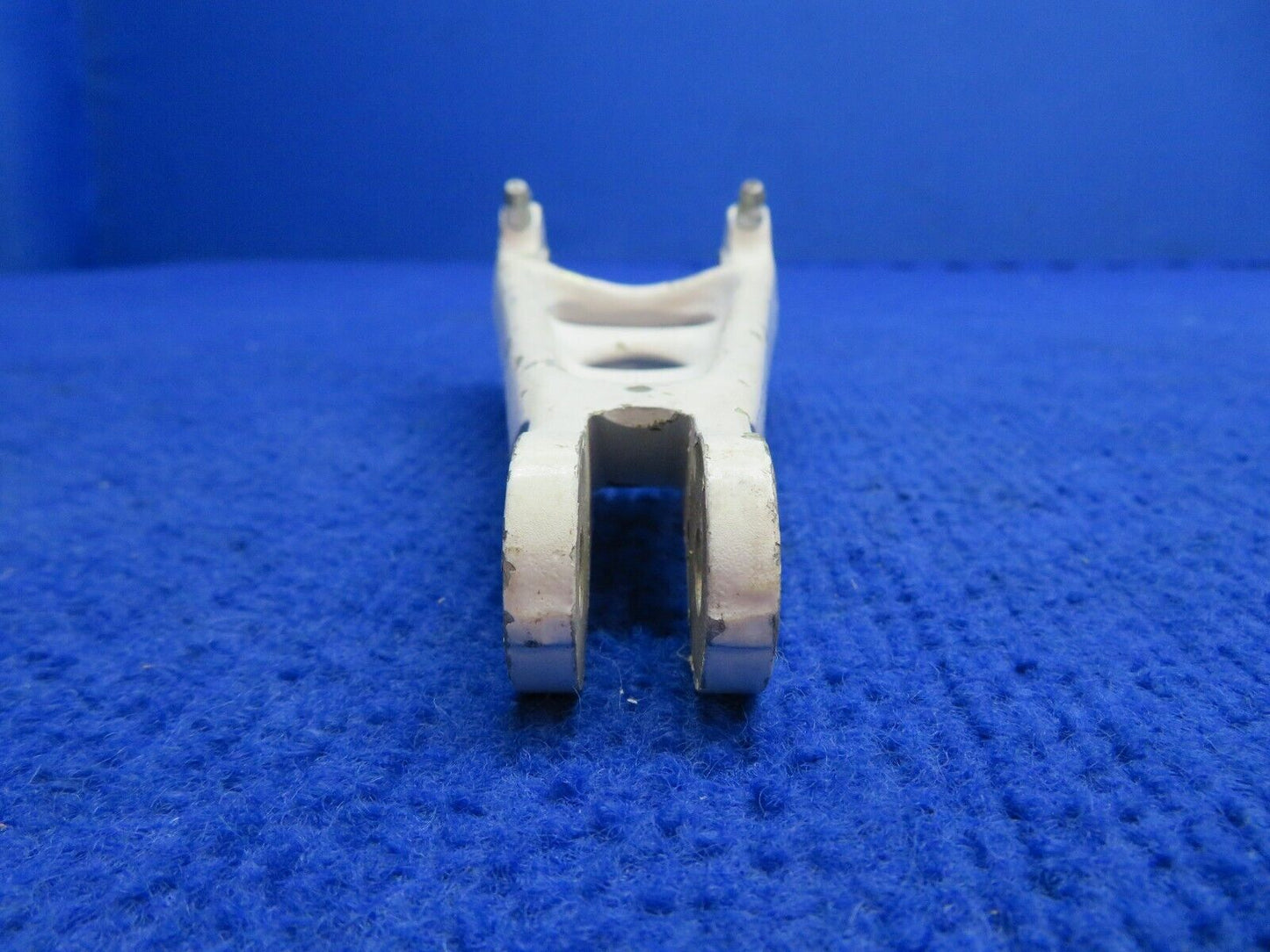 Beech Main Gear LWR Torque Link Knee P/N 35-815194-13 (0722-657)