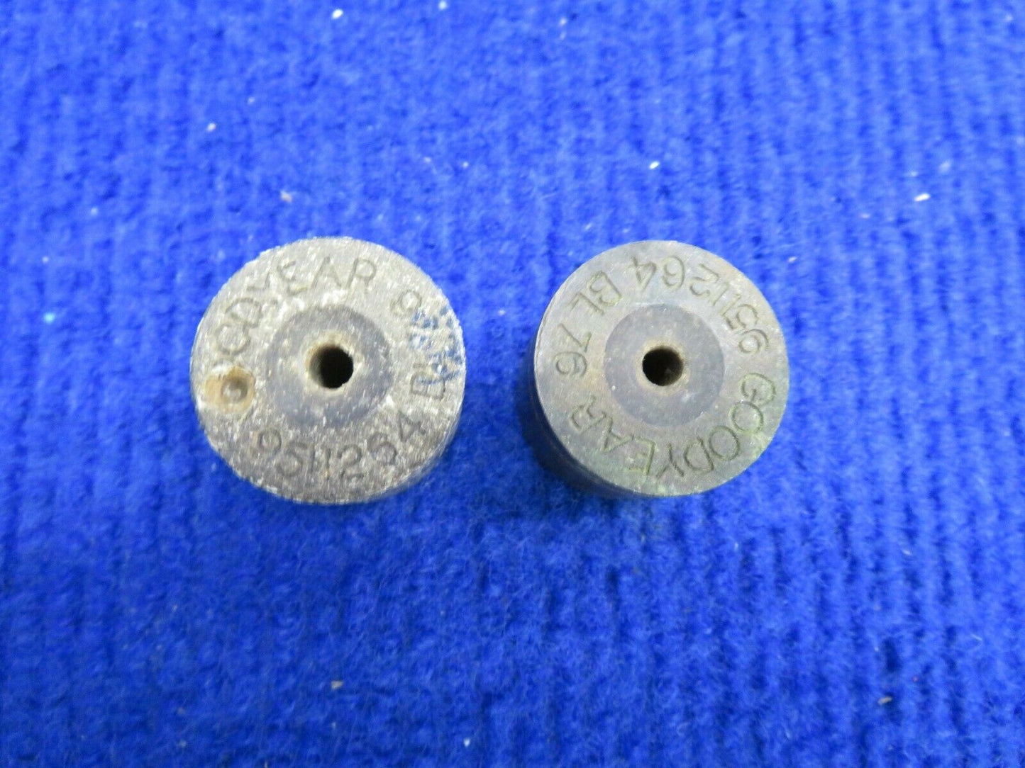 Goodyear Brake Lining LOT OF 2 NOS P/N 9511264 (0322-449)