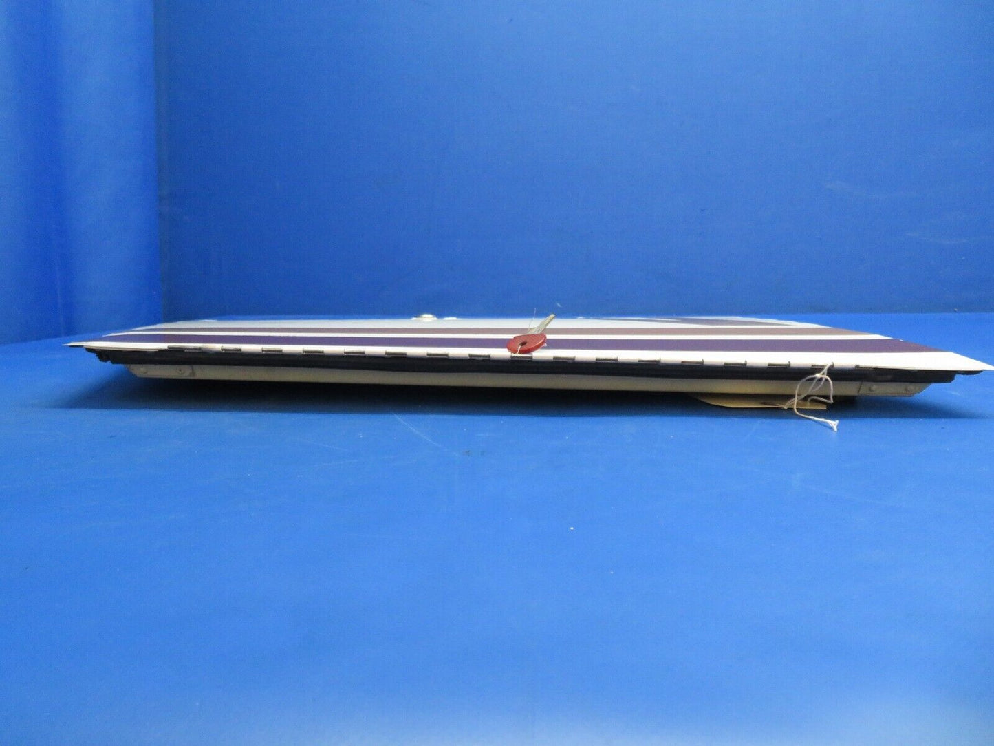 Piper PA-28R-201T Baggage Door Assy w/ Key P/N 66793-18, 66793-018 (1122-691)