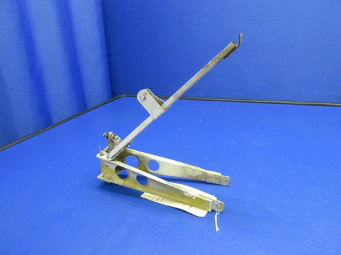Piper PA-28-235 Stabilator Trim Bracket w/ Barrell 65244-00, 65246-00 (0521-328)