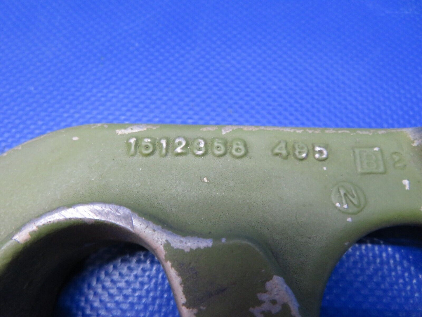 Cessna 337 / 337E Main Gear Door Hinge Assy P/N 1512358-2 (1223-306)