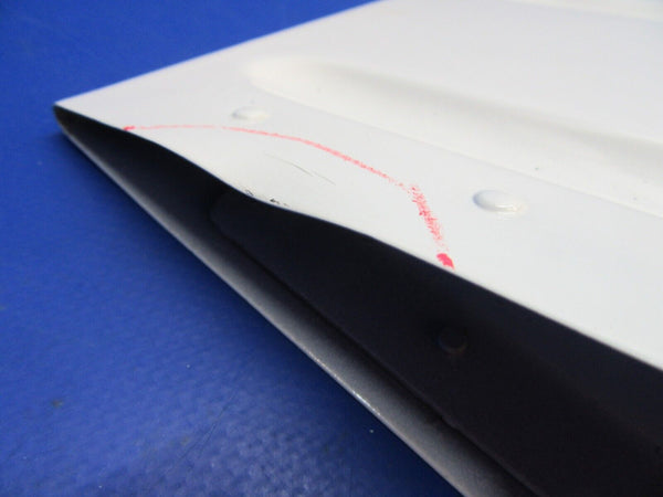 Piper PA-28 180 Cherokee RH Aileron P/N 68129-03 (1222-213)