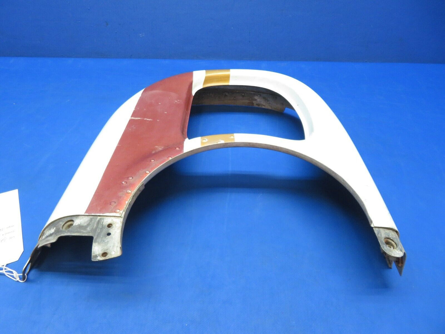 Cessna 310 / 310F RH Nose Cap Assy Cowl P/N 0851005-24 (1123-312)