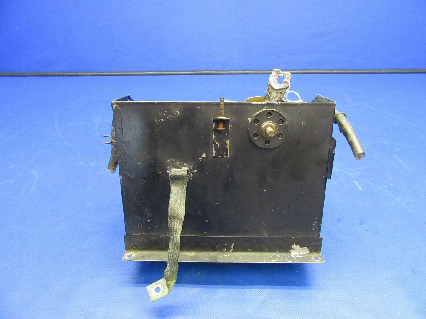 Piper PA-28-140 Battery Box 63888-00, 63888-000 (0721-618)