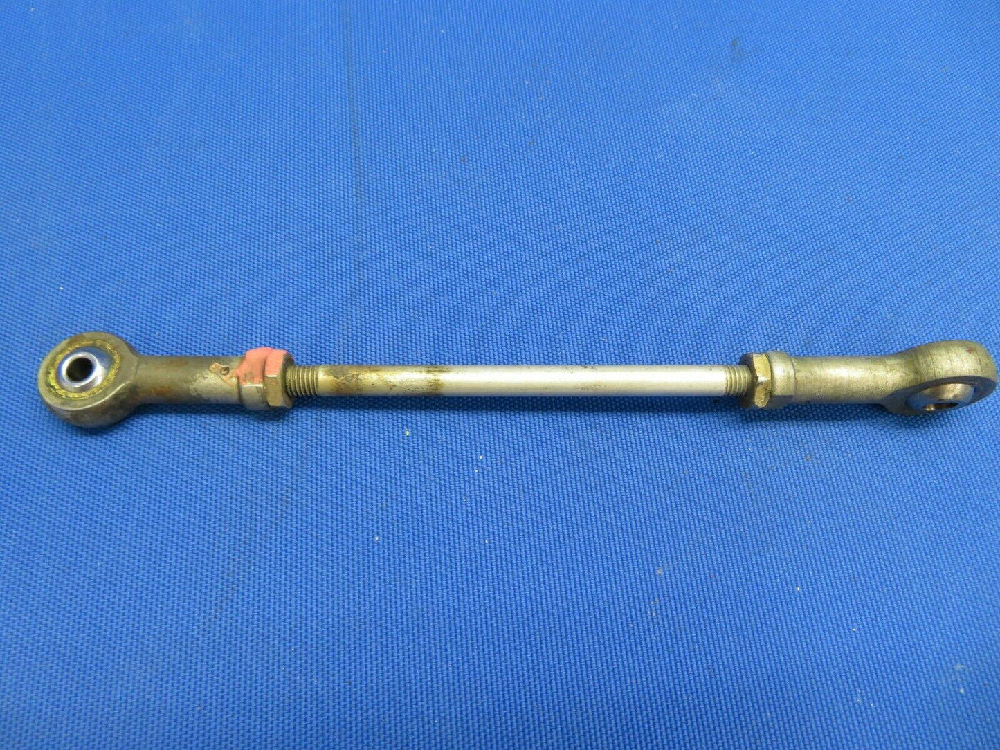 Cessna 210L Rod Main Gear FWD Door P/N NAS354-4-520 (0820-484)