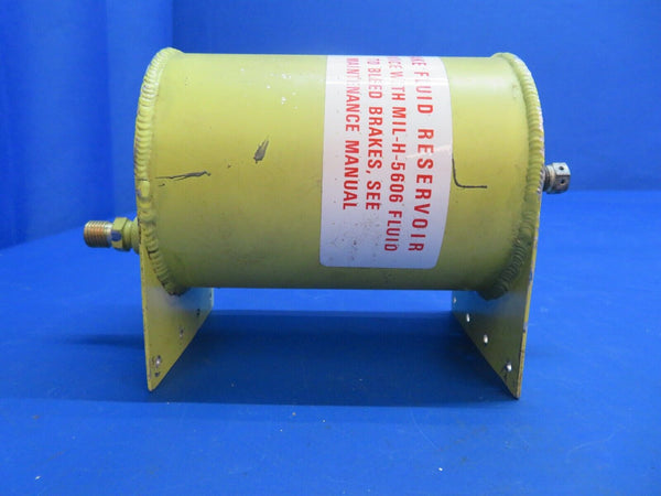 Piper Aerostar 602P Brake Fluid Reservoir Assy P/N 630050-01 (1222-982)