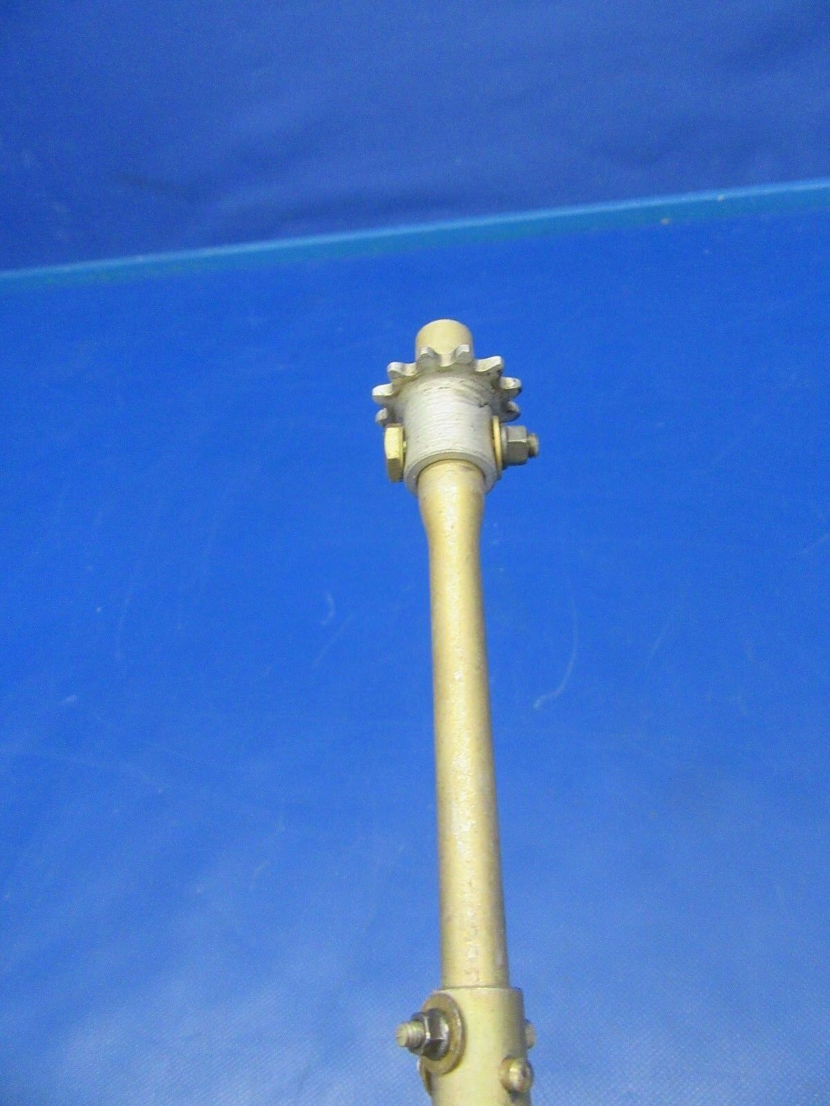Beech Baron 58P Shaft Assy Aileron Tab Control P/N 95-324006-71 (0318-234)
