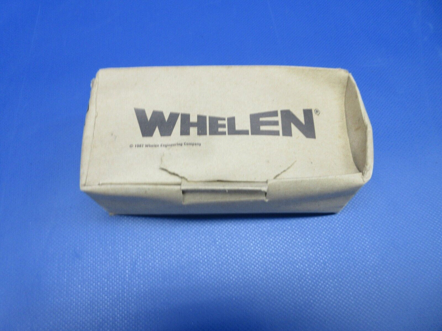 Whelen Reflector Lamp 28V P/N W1290-28 NOS (0224-641)