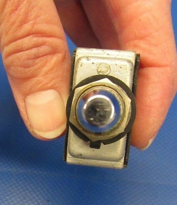 Beech Baron Toggle Switch 35-380053-11, 8906K1292 (1118-42)