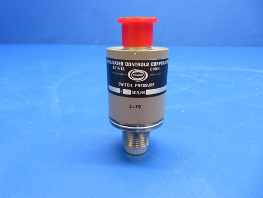 Consolidated Controls Corp. Pressure Switch P/N 211C119-28A NOS (0922-746)