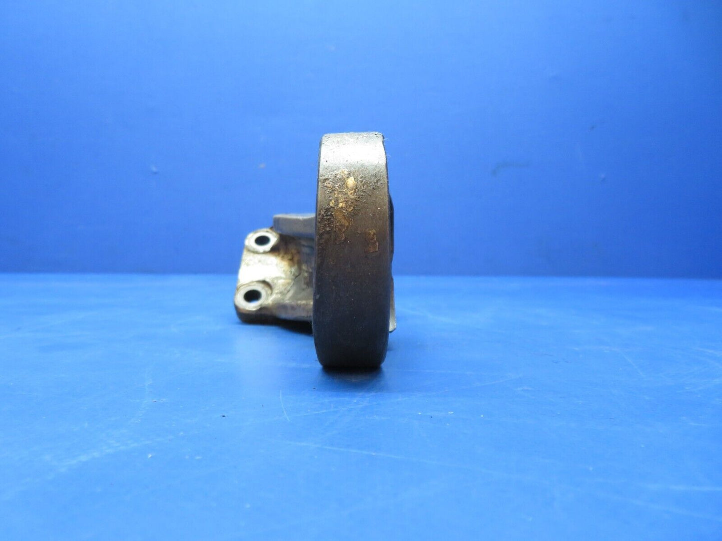 Continental E-Series LH Front Engine Mount Bracket P/N 531241 (0723-646)