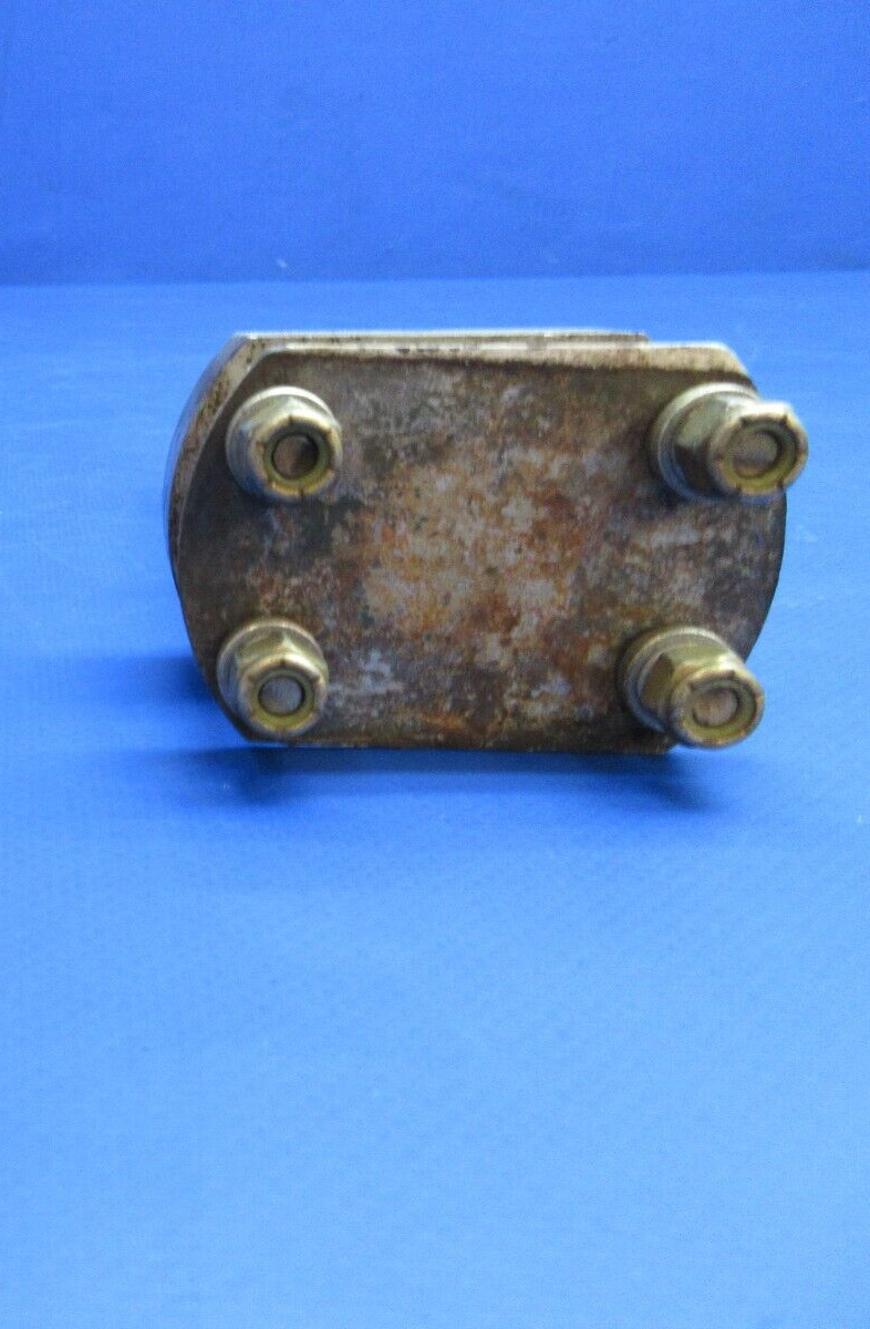 Cessna 120 Main Gear Axle Aluminum w/ Shim P/N 0441140 (0523-305