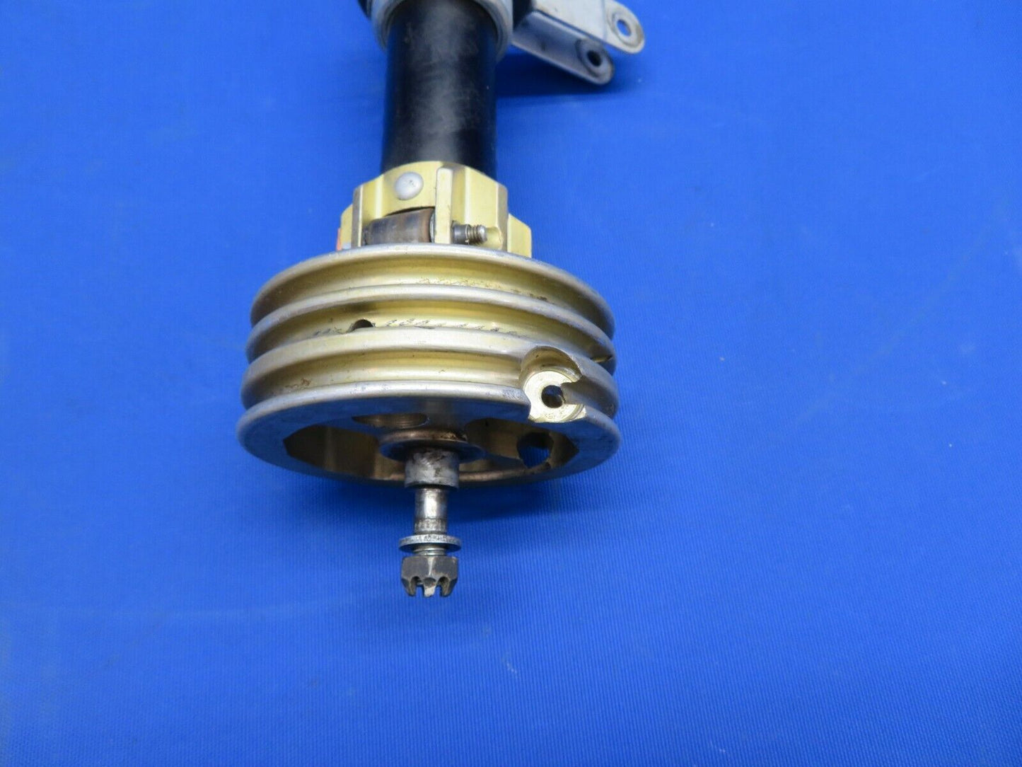Cessna 182P Control Tube & Bearing Assembly RH P/N 1260143-12 (0920-155)