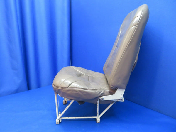 Piper PA-28-180 Cherokee Front Seat Assy Co-Pilot P/N 68059-06 (0323-638)