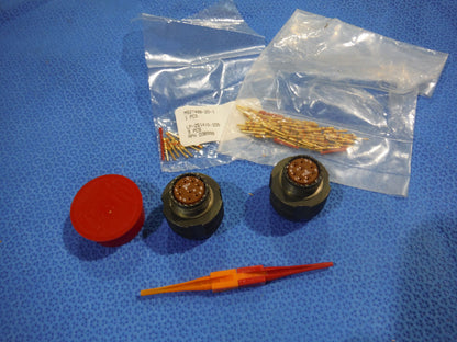 Amphenol Circular Connectors  LOT OF 2  P/N MS27473T16F26S     (1015-27)