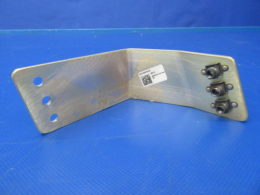 Diamond DA40-180 Seat Bracket Rear RH DA4-2520-64-00 (0319-97)