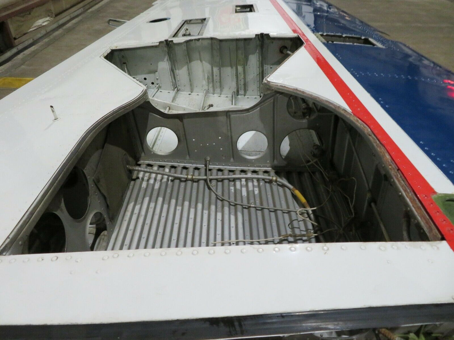 Low Time Beech 1956 G35 Bonanza S/N D-4511 RH Wing 35-115388-SA104  (1020-528)