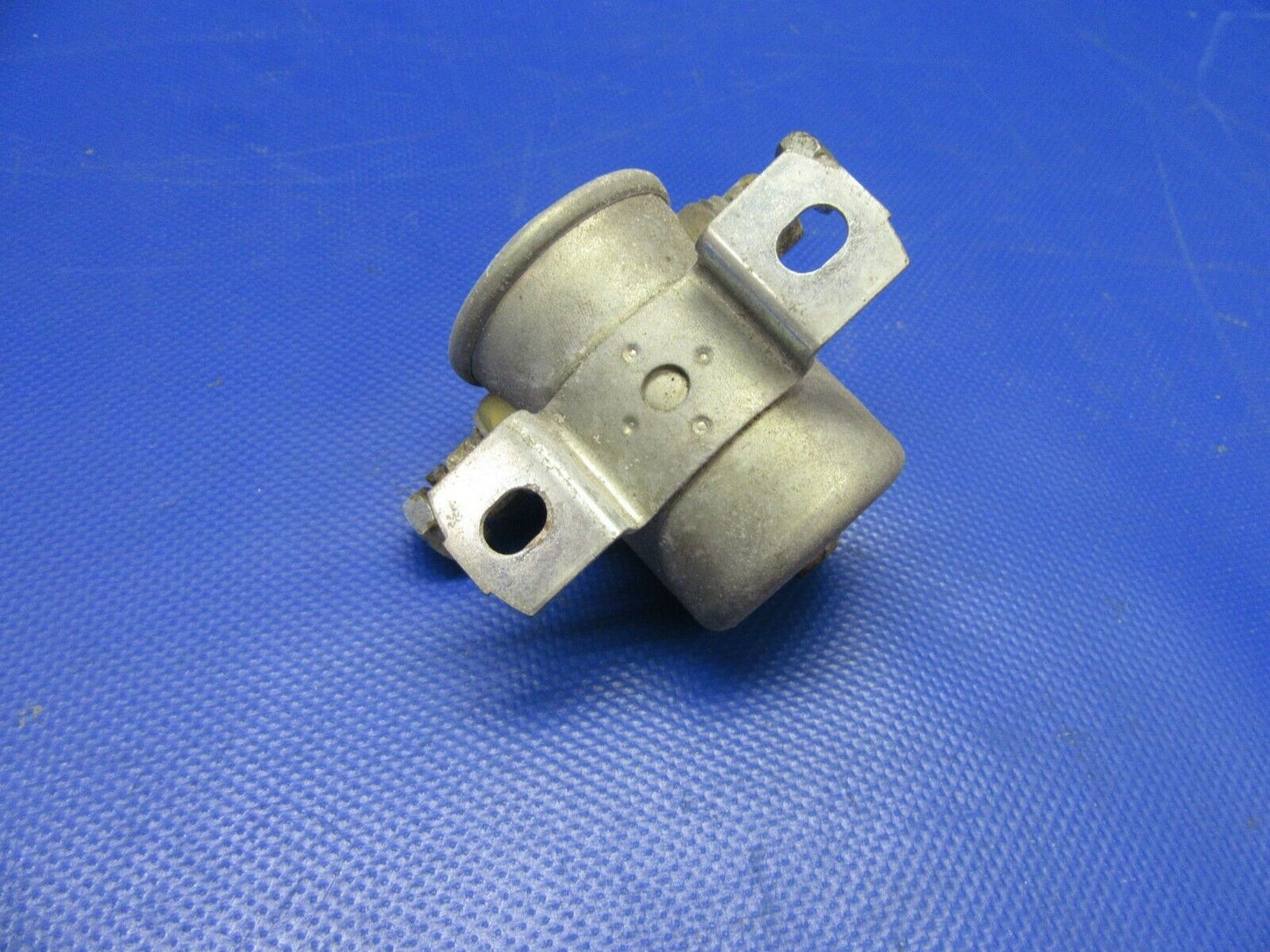 Piper Arrow White Rodgers Solenoid 6 Volts P/N 71-109225-2 (0621-529)