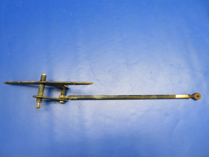 Piper Cherokee PA-28-140 Aileron Bellcrank LH P/N 62771-00 (1220-385)