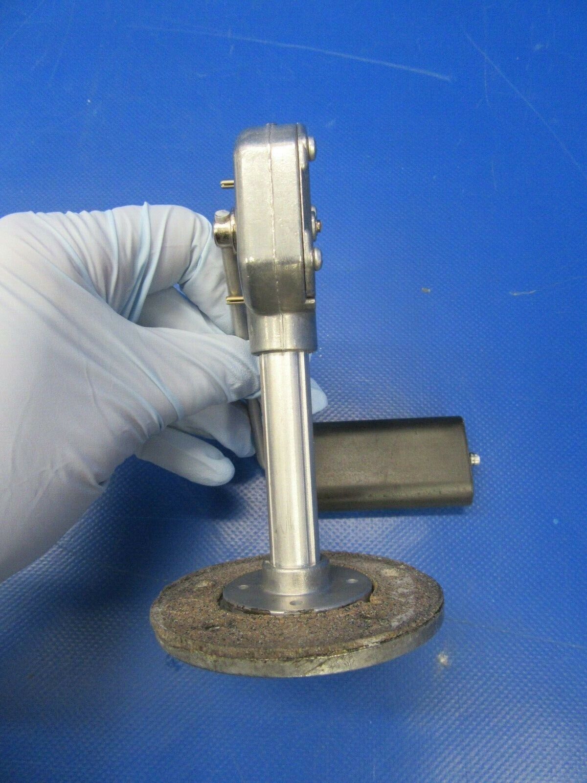 Beech 95-B55 Baron Fuel Sender / Transmitter FWD LH 58-380000-3 (0219-68)