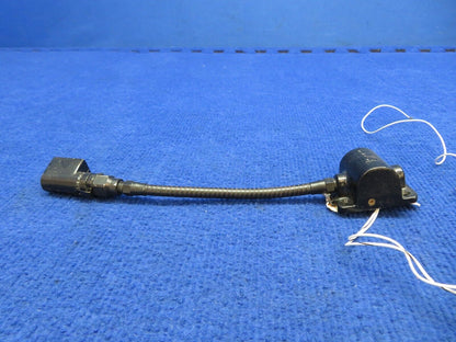 Grimes 28 Volt Cockpit Light P/N 36170-3R-1495 NOS (0822-507)