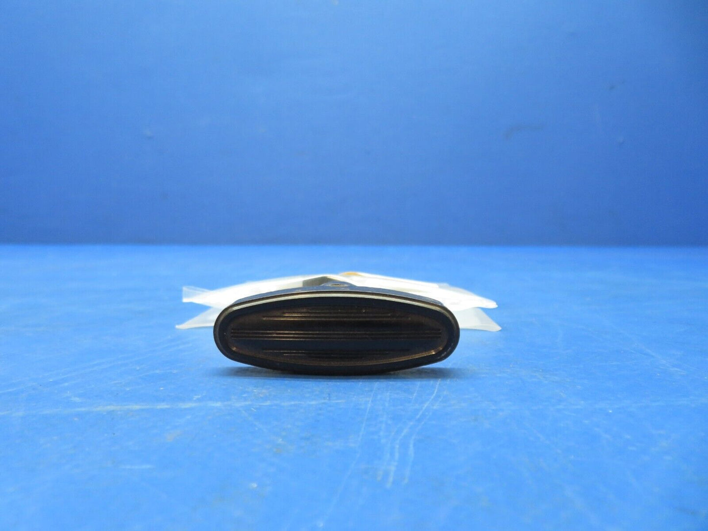 Beech Knob P/N 6307-131 LOT OF 2 NOS (1023-193)