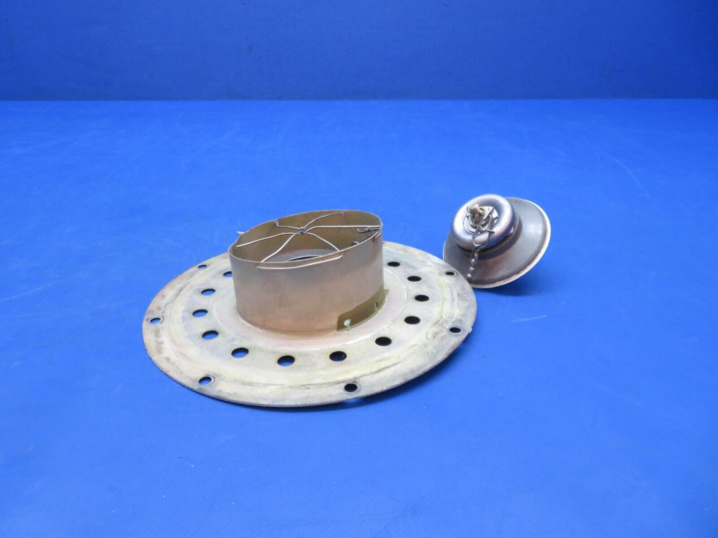 Cessna 310 / 310Q Shaw Aero Fuel Cap & Adapter RH OTBD P/N 516-001 (0923-336)