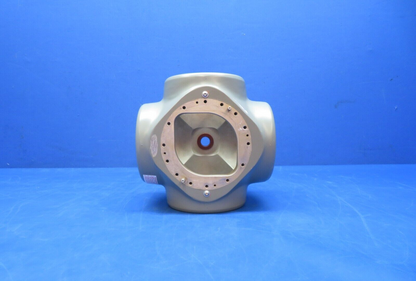 McCauley 4 Blade Aviation / Airplane Prop Hub Man Cave / Decoration  (0823-547)