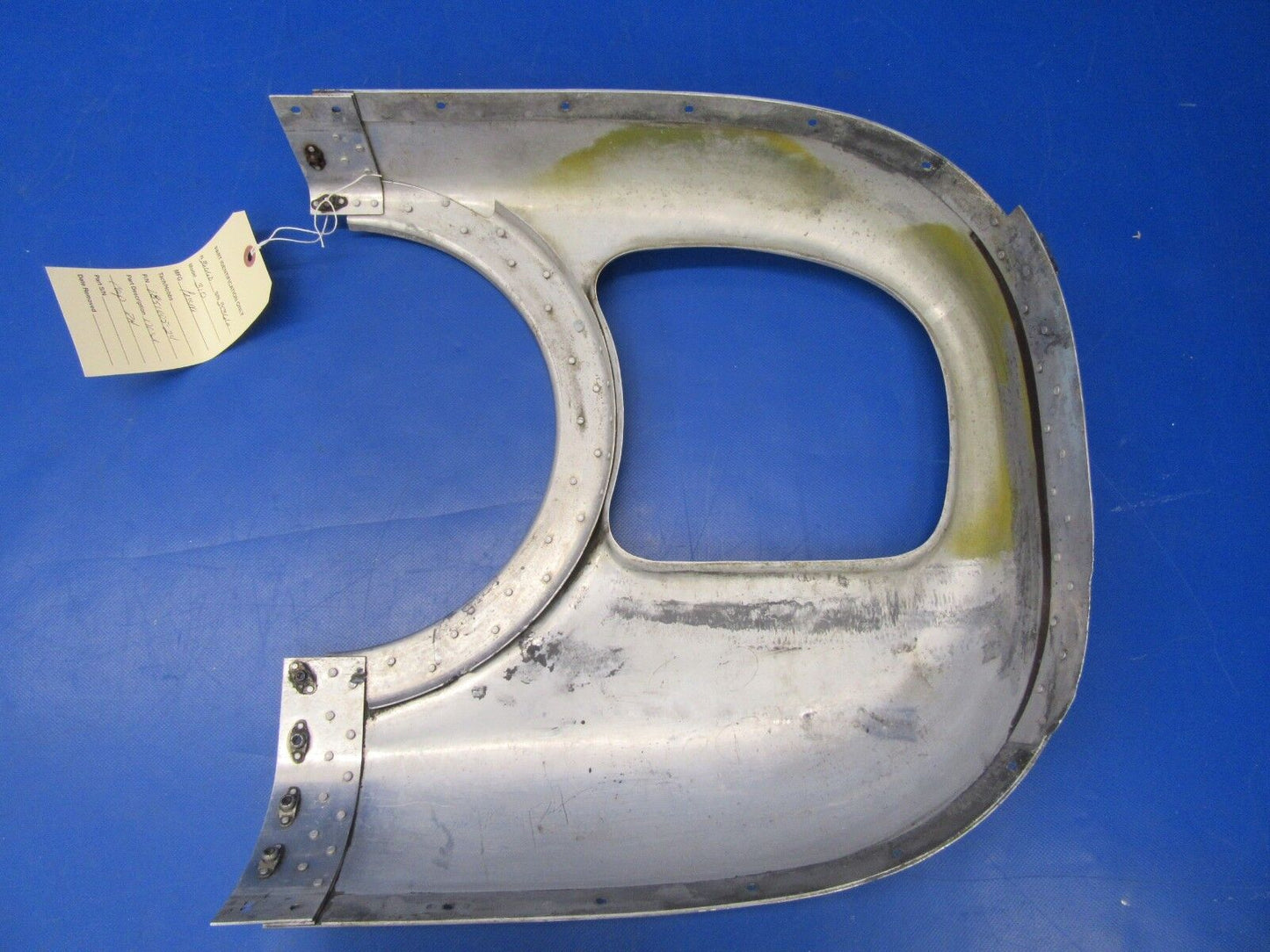 1956 Cessna 310 Nose Cap RH P/N 0851005-24 (1118-115)