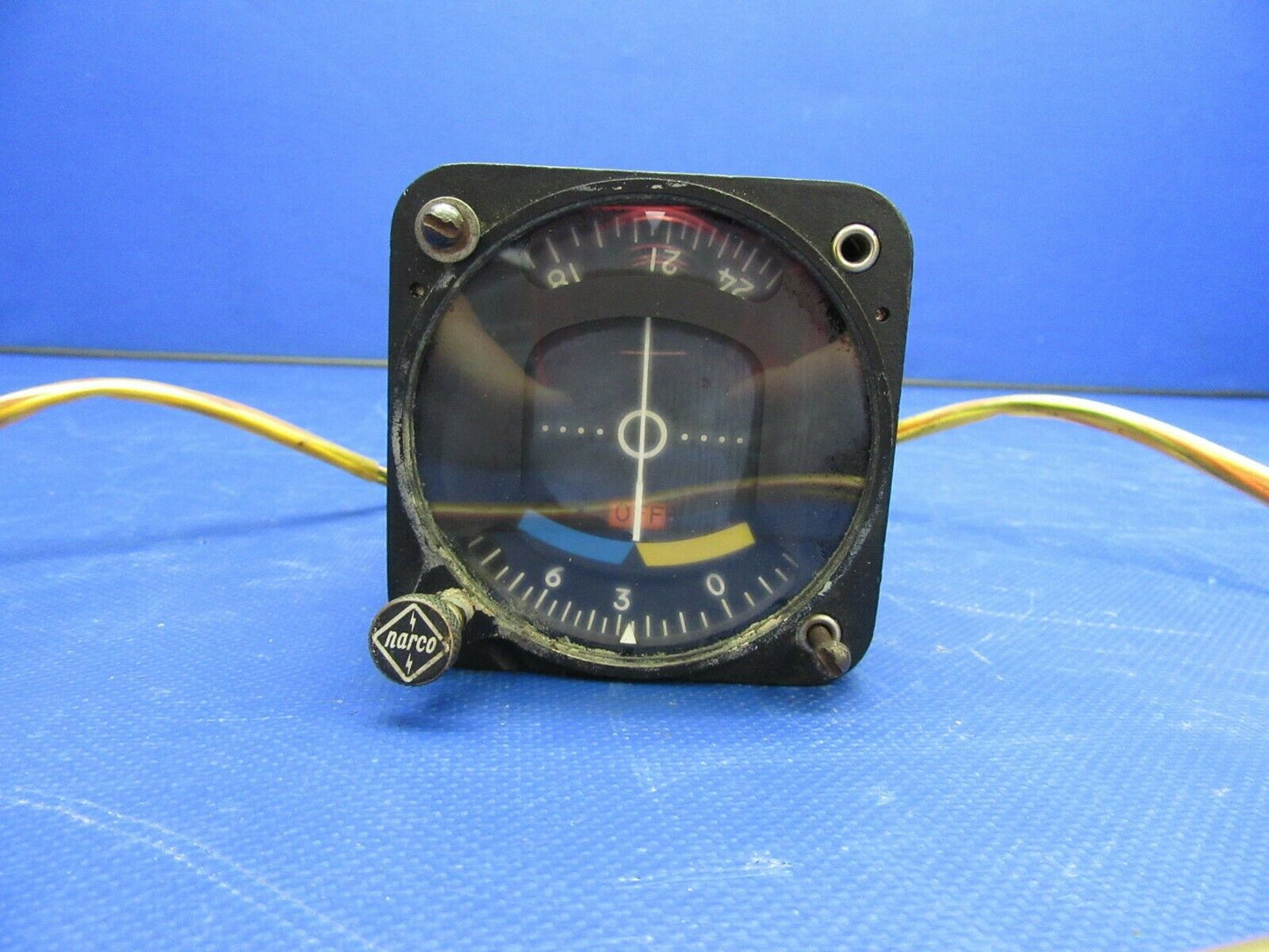 Narco VOA-4 VOR / ILS Navigation Converter Indicator CORE (0821-565)