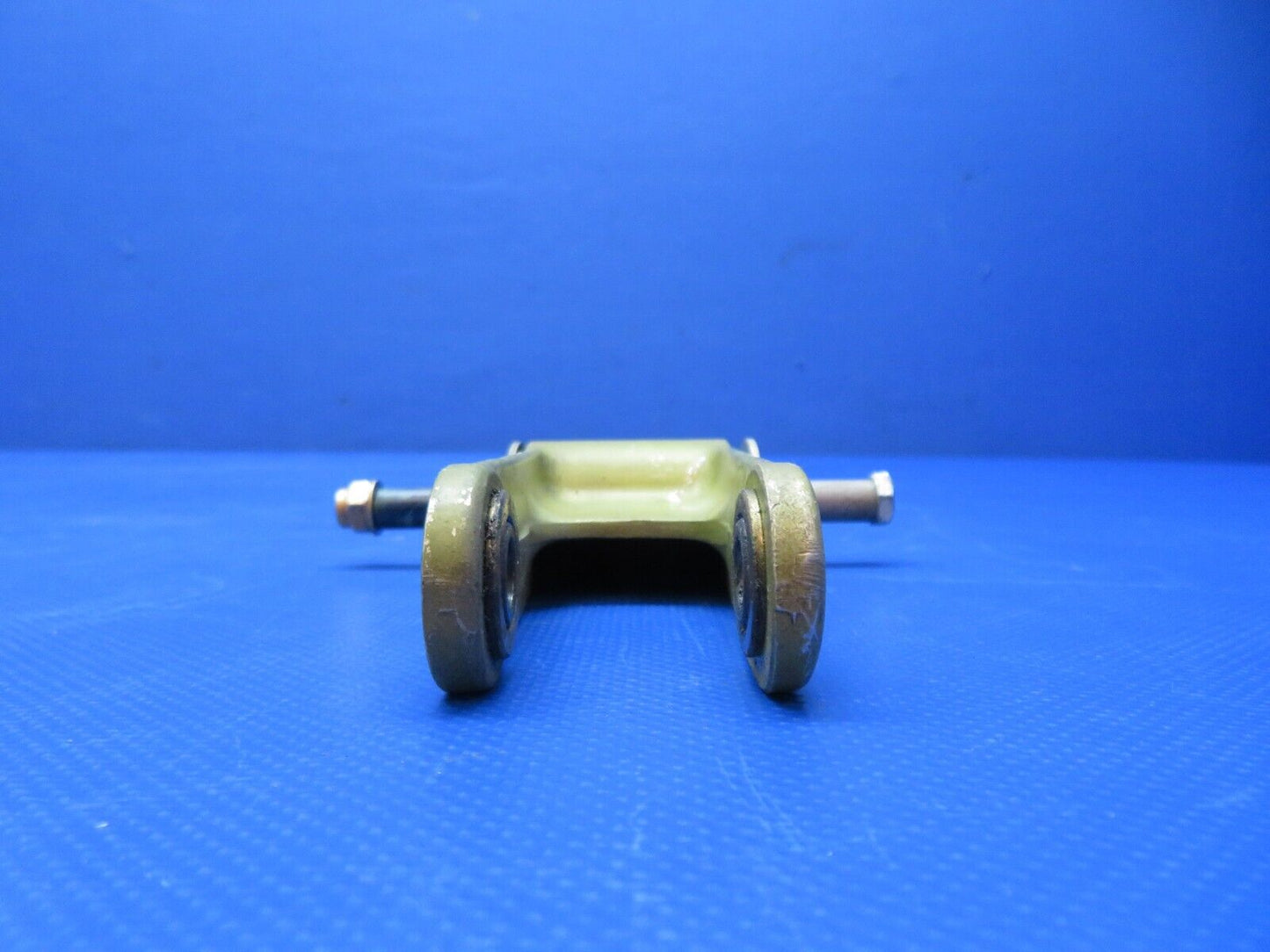 Cessna 401 / 401A Idler Bellcrank Assy MG Retract P/N 5045003-4 (1223-357)