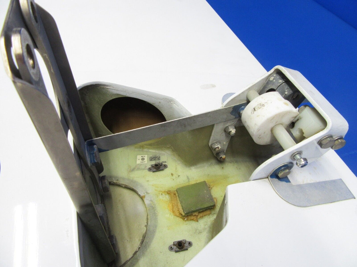 Diamond DA42 Horizontal Stabilizer P/N D60-5505-00-00 (0423-208)