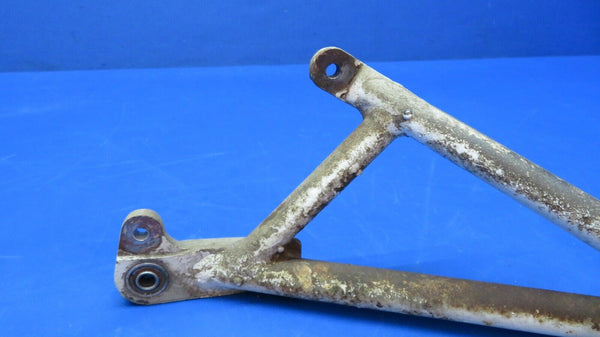 Cessna 401 Nose Gear Truss Assy Drag Brace P/N 5042002-1 (0523-224)