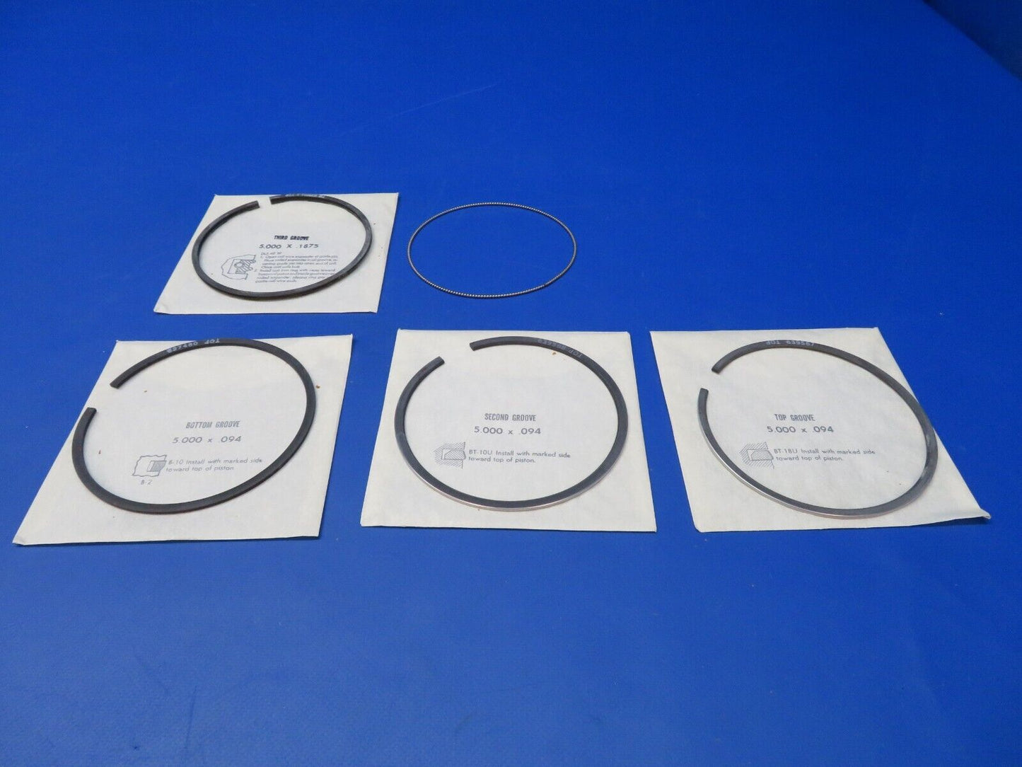 Continental Piston Ring Set P/N 639567A12 NOS (1222-363)