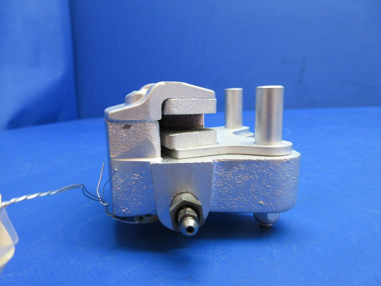 Socata TB-9 Brake Cylinder / Caliper P/N Z00.N6068757272 OVERHAULED (0622-563)