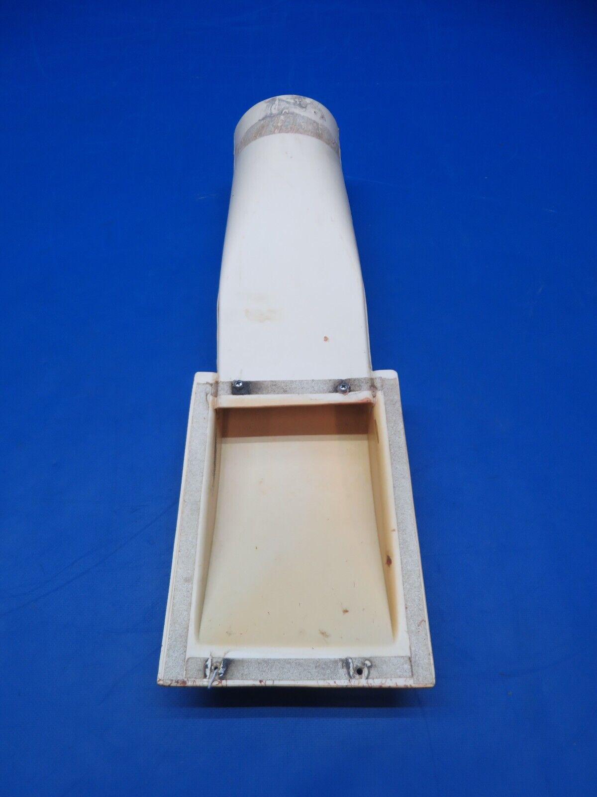 Piper PA-28-236 Dakota Duct Assy AFT P/N 69992-07 (0623-706A)