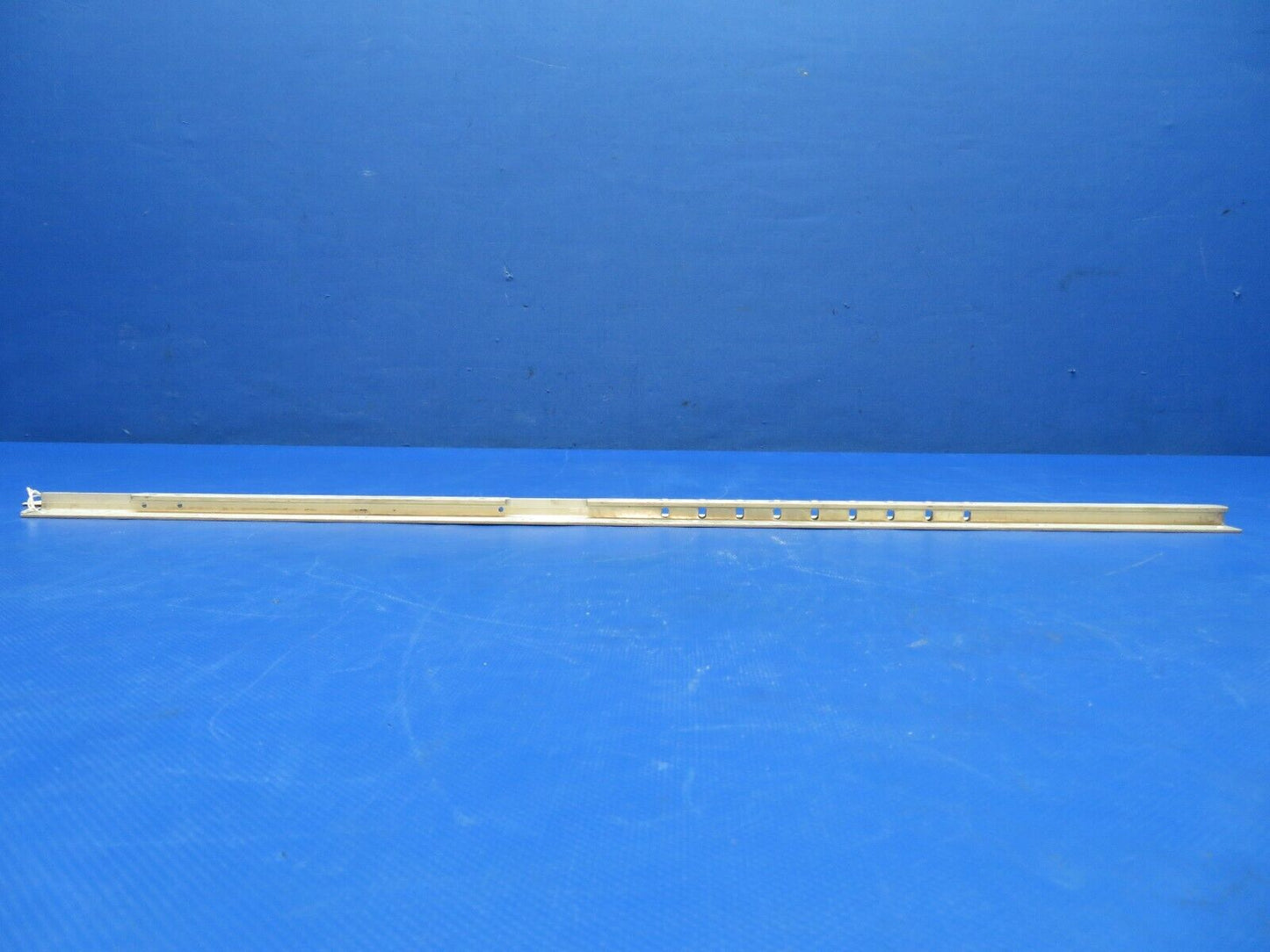 Beech Seat Track Assy P/N 169-400005-359 NOS (0224-1471)