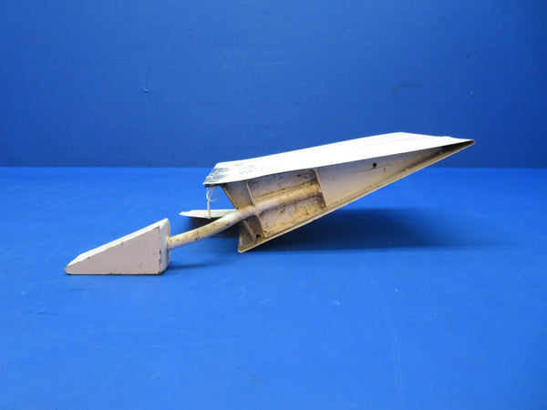 Piper PA-28-140 Aileron LH Balance Weight Doubler, Angle P/N 66766-00 (0723-347)
