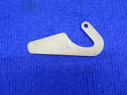 Piper Hinge Nose Gear Door P/N 21318-00 NOS (0522-834)