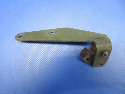 Piper PA46-310P Throttle Cable Bracket P/N 84076-002 (0124-1434)