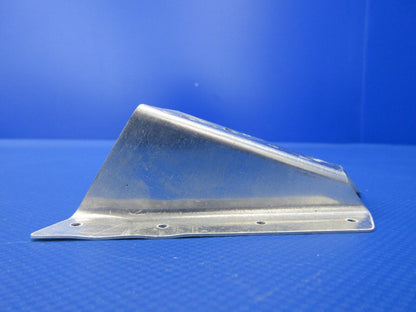Cessna Bracket P/N 0713677-1 NOS (0224-1255)