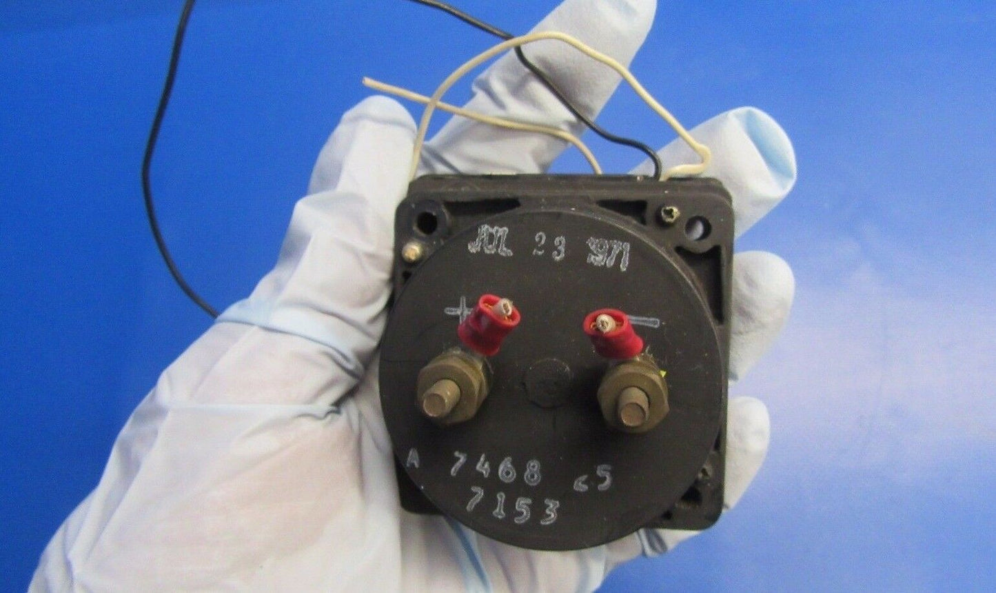 Beech Baron Load Meter Lighted P/N 96-384053-1 (1017-200)