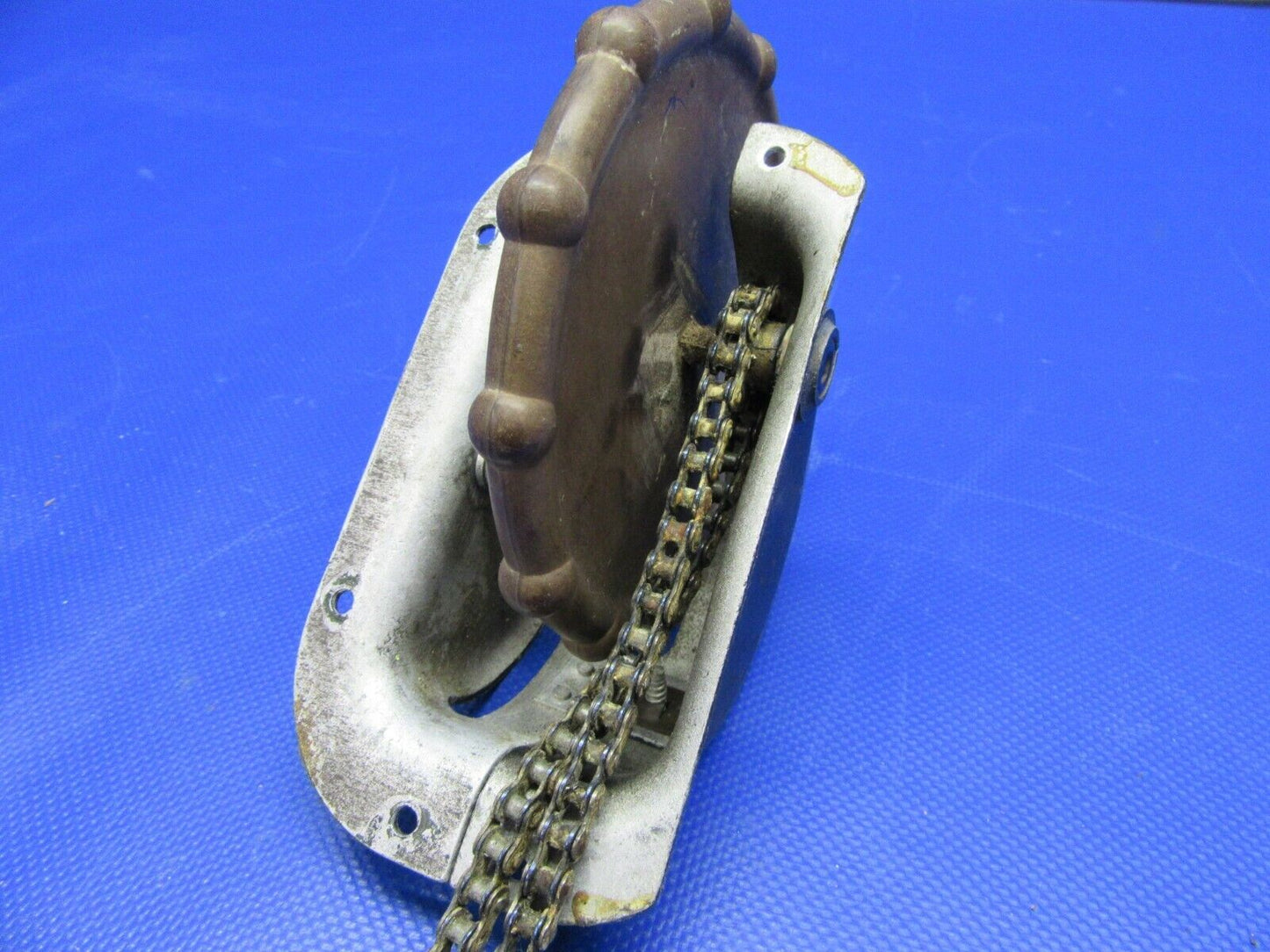 Cessna 172 Elevator Tab Control Wheel Assembly P/N 0510127 (0221-209)